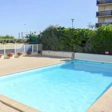 Cosy Avec Vue Et Piscine 아파트 꺄부흐