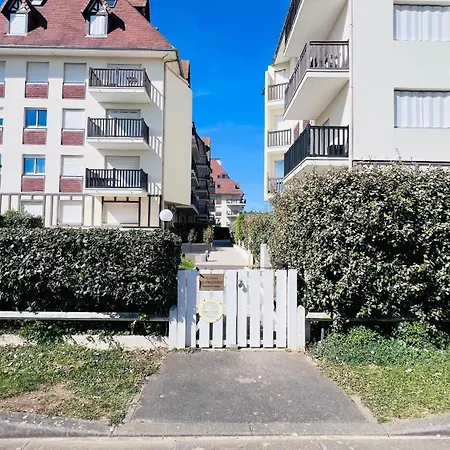 아파트 Cosy Avec Vue Et Piscine